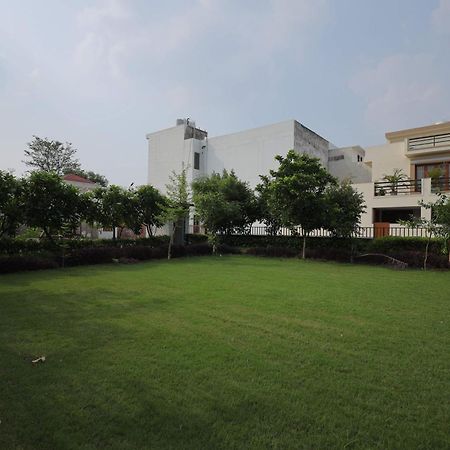 Shakti Villa Home Stay Agra  Kültér fotó