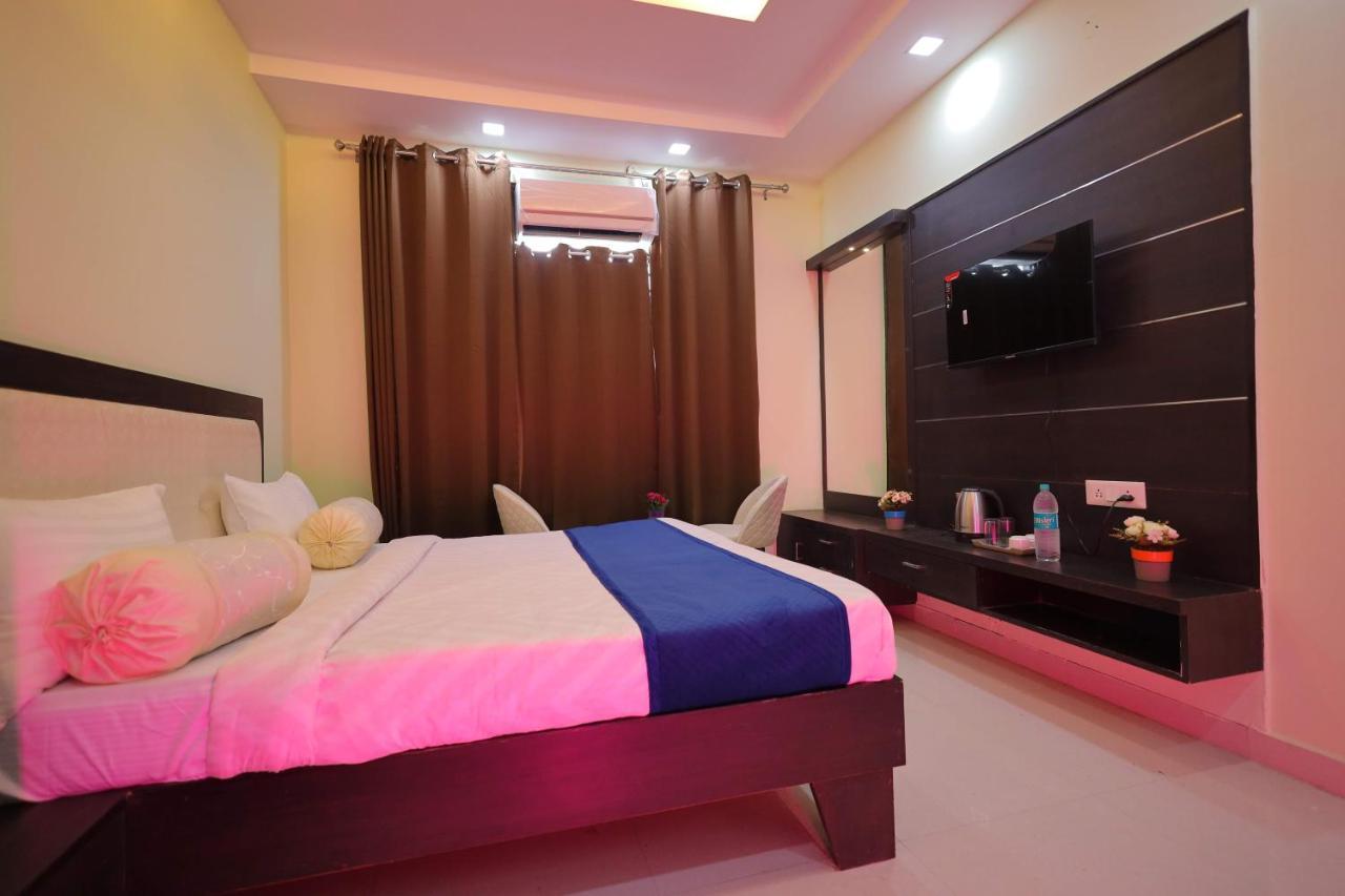 Shakti Villa Home Stay Agra  Kültér fotó