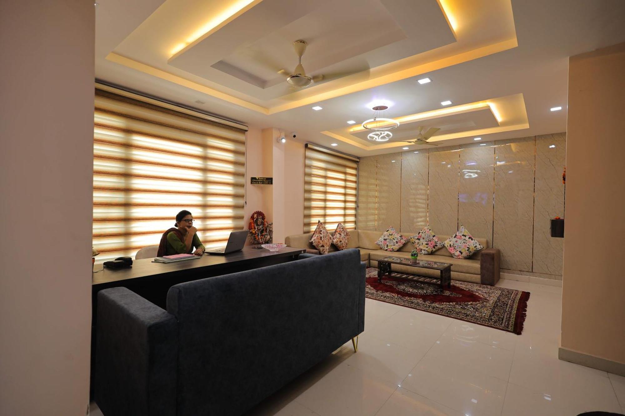 Shakti Villa Home Stay Agra  Kültér fotó